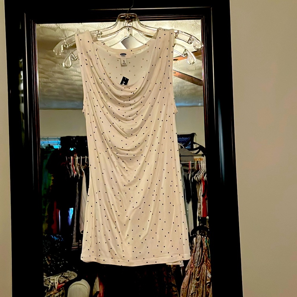 Old Navy cowell neck  sleeveless, tunic top white with black dots xs nwt